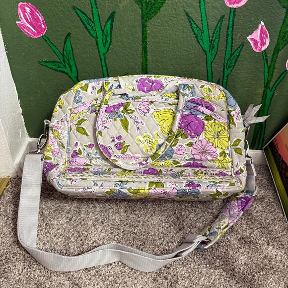 Vera Bradley Handbags - New with tag Vera Bradley overnight tote secure cute paisley colorful sturdy